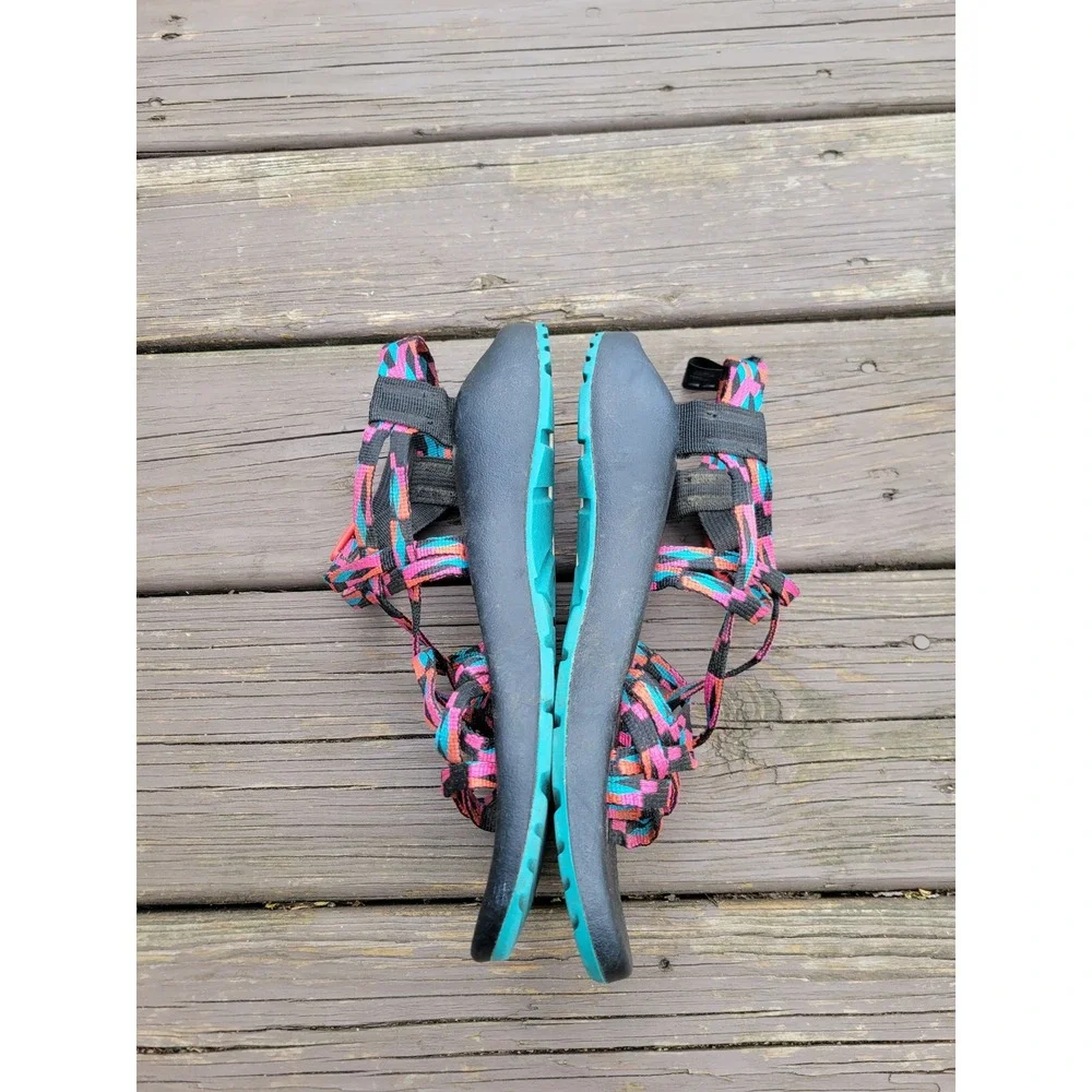Chaco ZX/2 Cloud Sandals Multicolor Geometric Strappy Toe Loop Size 9
